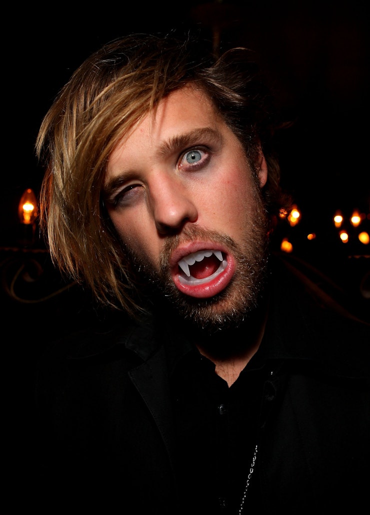 vampire dating site free Meet the vampire or goth of your dreams, as well as like-minded individuals in your area large database free sign up singles, couples welcome the foremost vampire and gothic dating site on the www. vampire dating site free Meet the vampire or goth of your dreams, as well as like-minded individuals in your area large database free sign up singles, couples welcome the foremost vampire and gothic dating site on the www.