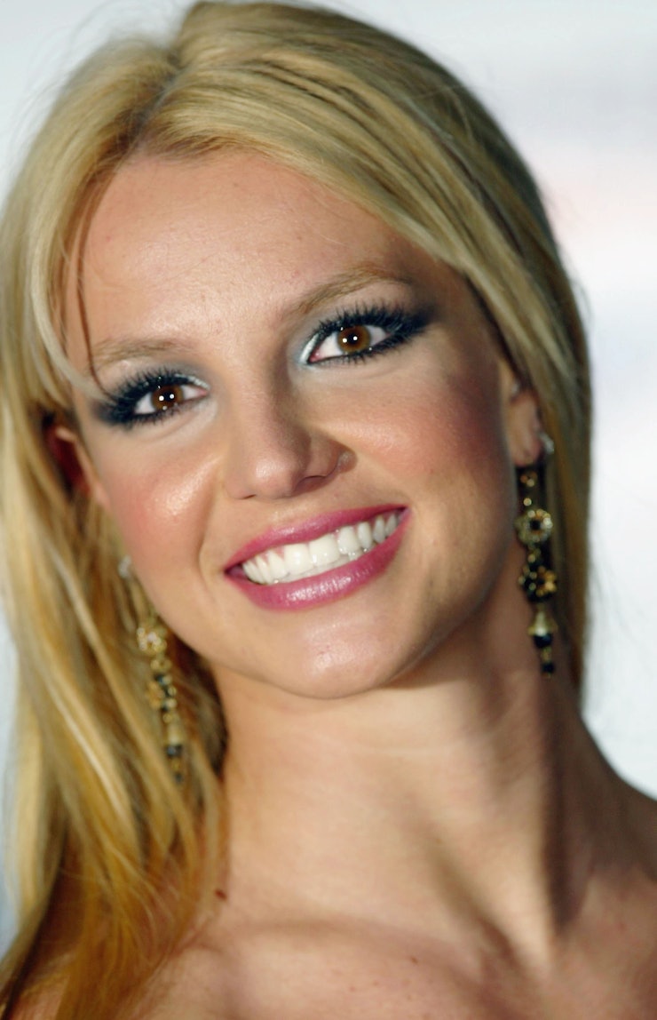 20 Britney Spears' Eye Makeup Looks That Are Completely ...