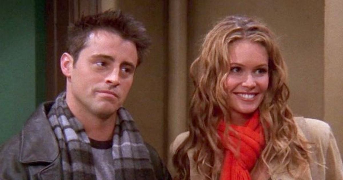 Elle MacPherson Says Her 'Friends' Story Arc Could've Gotten An