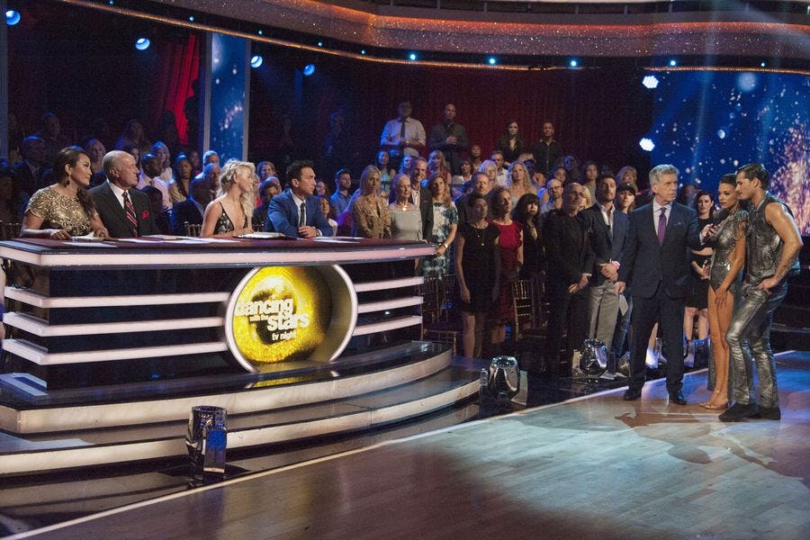 The Team Past Dance On 'Dancing With The Stars' Was A Waltzing Dream - Bustle