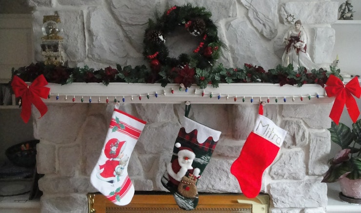 Where did the tradition of Christmas stockings start?