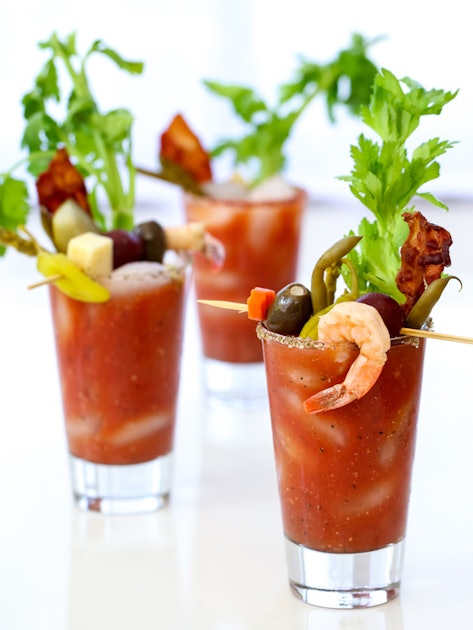 13 Super Bowl Drinks To Kick Off Your Game Day Celebration, Because