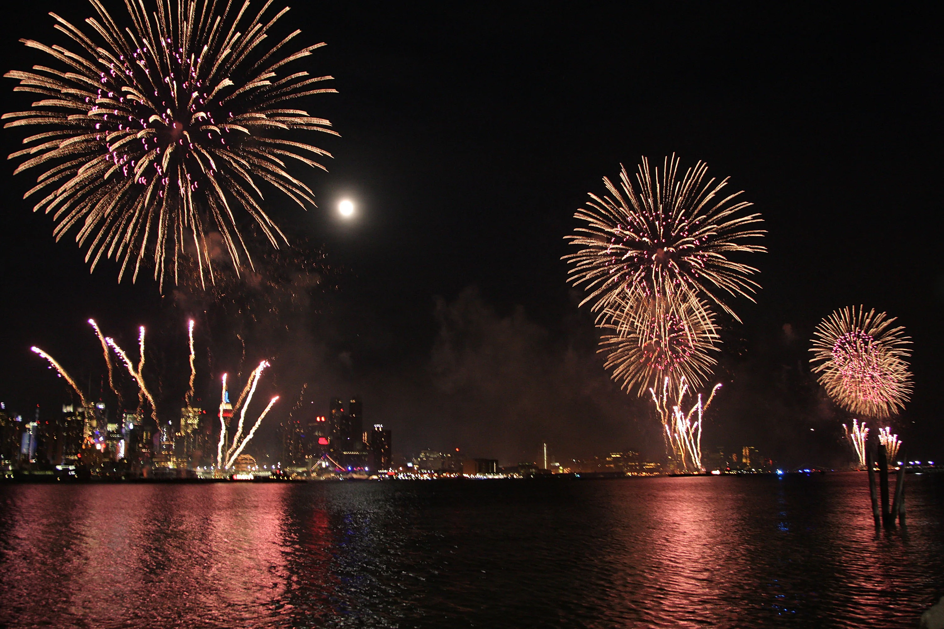 What Time Are Fireworks On TV The Fourth Of July Wouldn t Be Complete 
