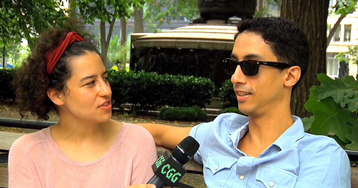 Broad City S Ilana Glazer Gets Strangers To Tell Her About Their First Time Having Sex — Video