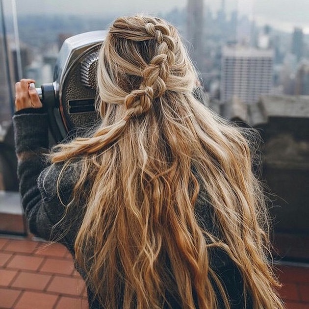 9 Cool Girl Messy Hairstyles To Rock