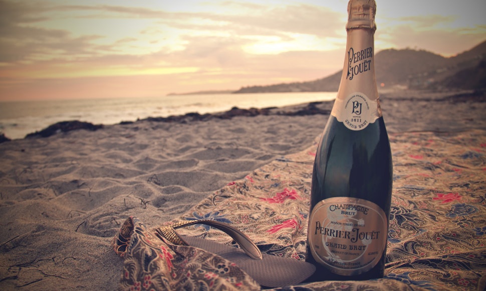 How To Have A Beach Picnic That's Picture-Perfect, Because ... How To Have A Beach Picnic That's Picture-Perfect, Because ... - 970 x 582 jpeg 121kB