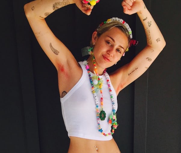 Miley Cyrus Dyes Armpit Hair Pink Continues To Be A Body Hair BAMF