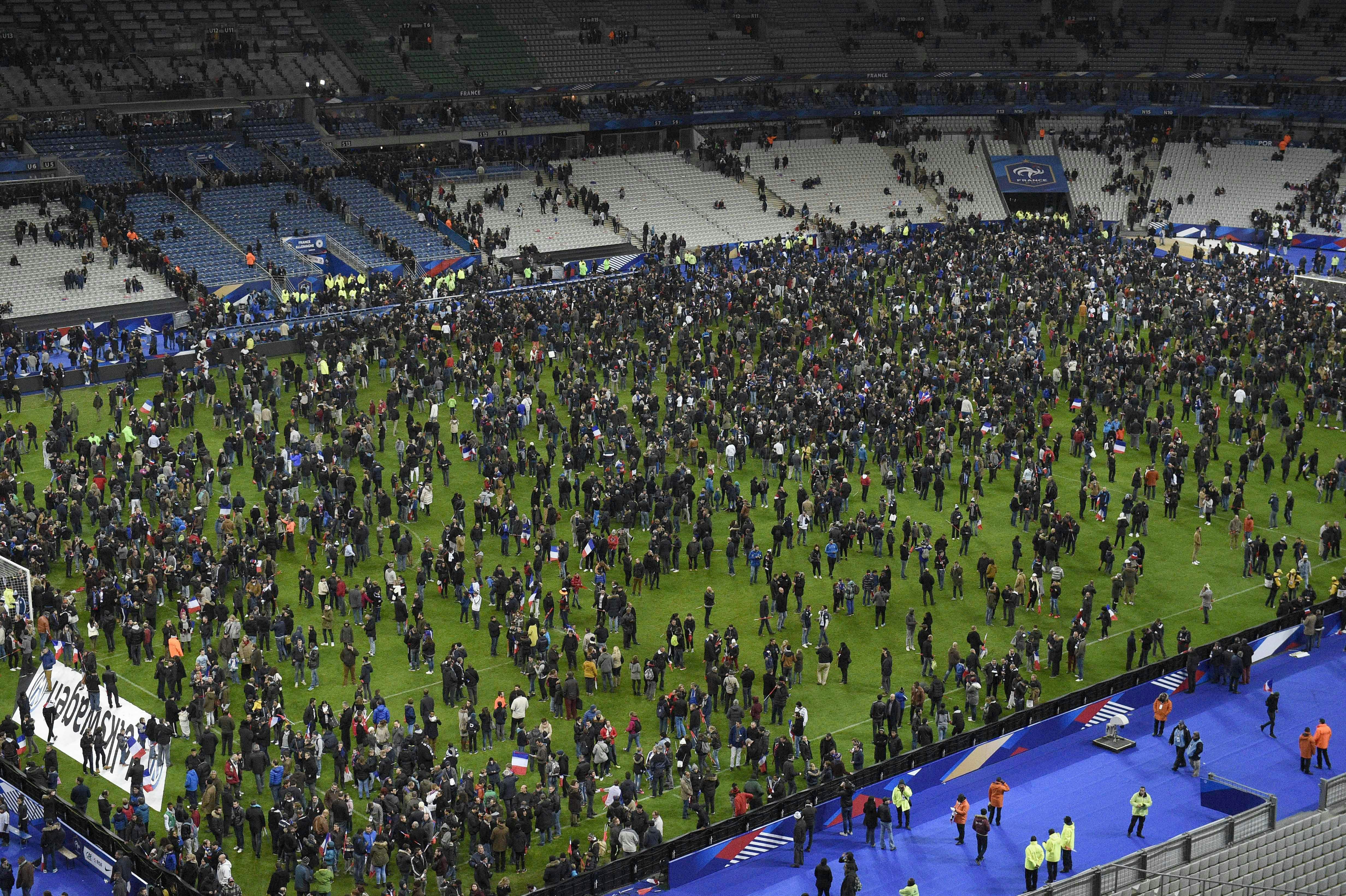 Photos Of The Paris Stadium Attack Show A Panicked Crowd