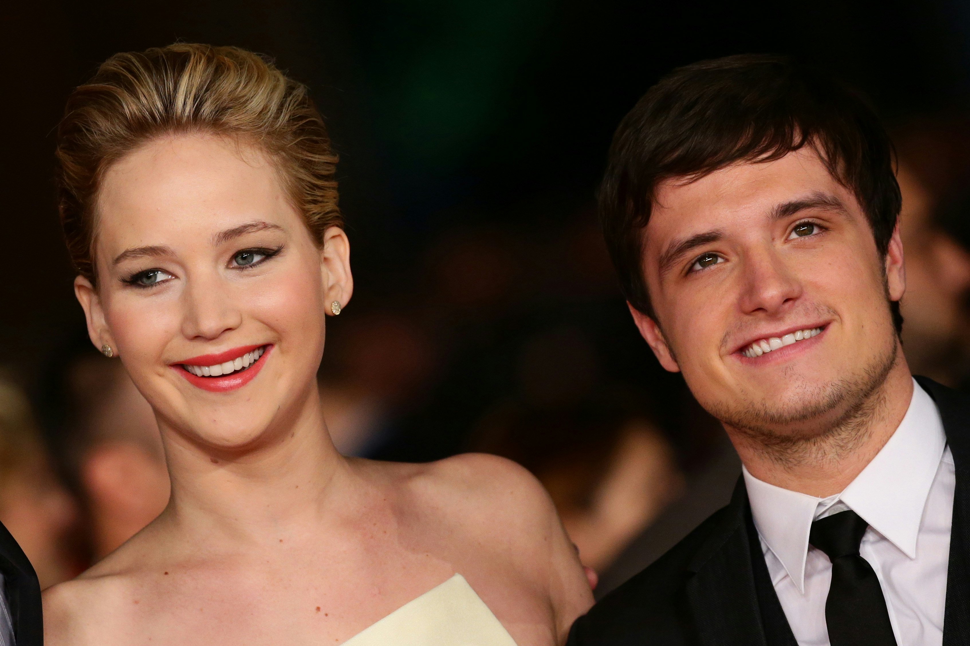 Is Claudia Traisac Dating Josh Hutcherson Know Their Relationship And Affairs