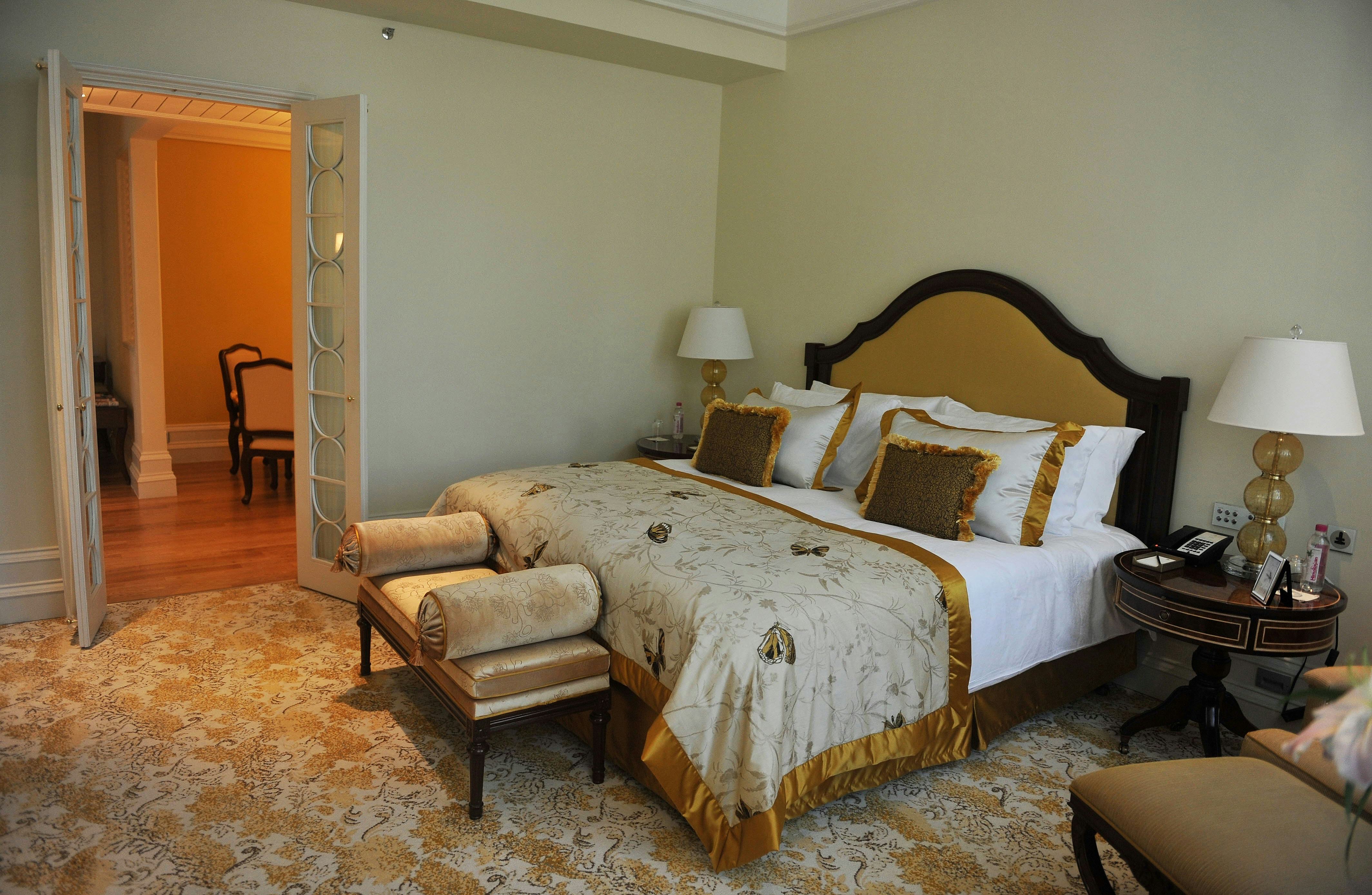 Sex Toys Make Up 30 Percent Of All Items Left In Hotel Rooms, New ...