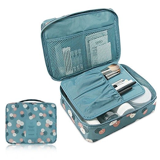 7 Best Makeup Bags For Travel And Organization