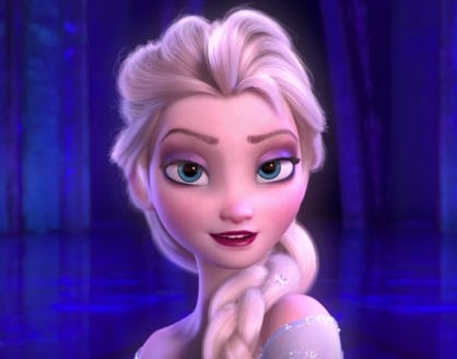 How To Dress Like Princess Elsa This Holiday Season To Ensure Your Ice