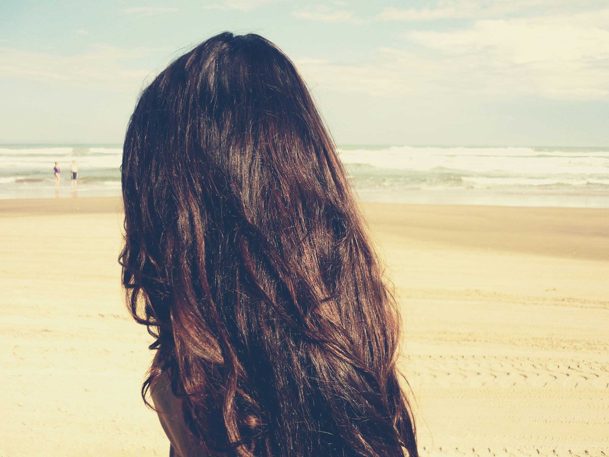 How To Get Sand Out Of Your Hair, Because I Promise It's Possible
