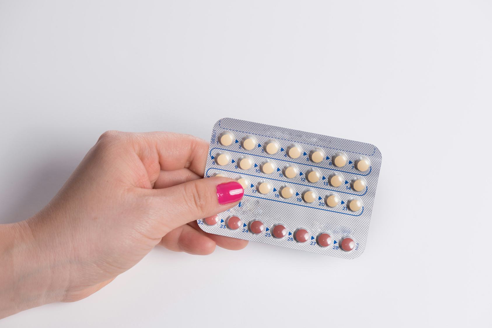 7 Symptoms Of Switching Birth Control Methods To Watch Out For