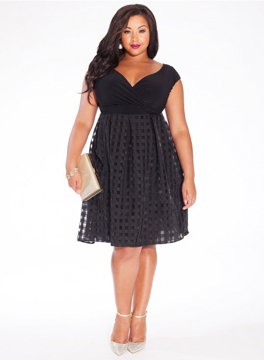 33 Plus Size Wedding Guest Dresses for Curvy Ladies Attending Autumnal Nuptials This Fall