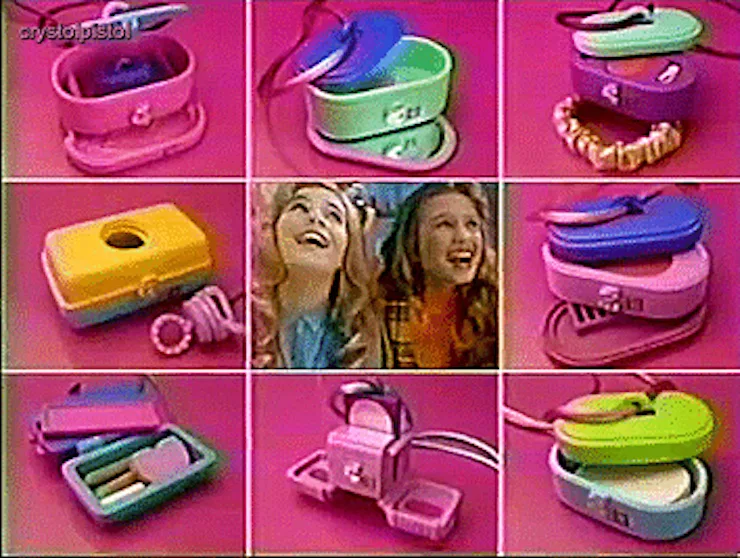 15 Things All '90s Kids Secretly Still Wish They Had Today