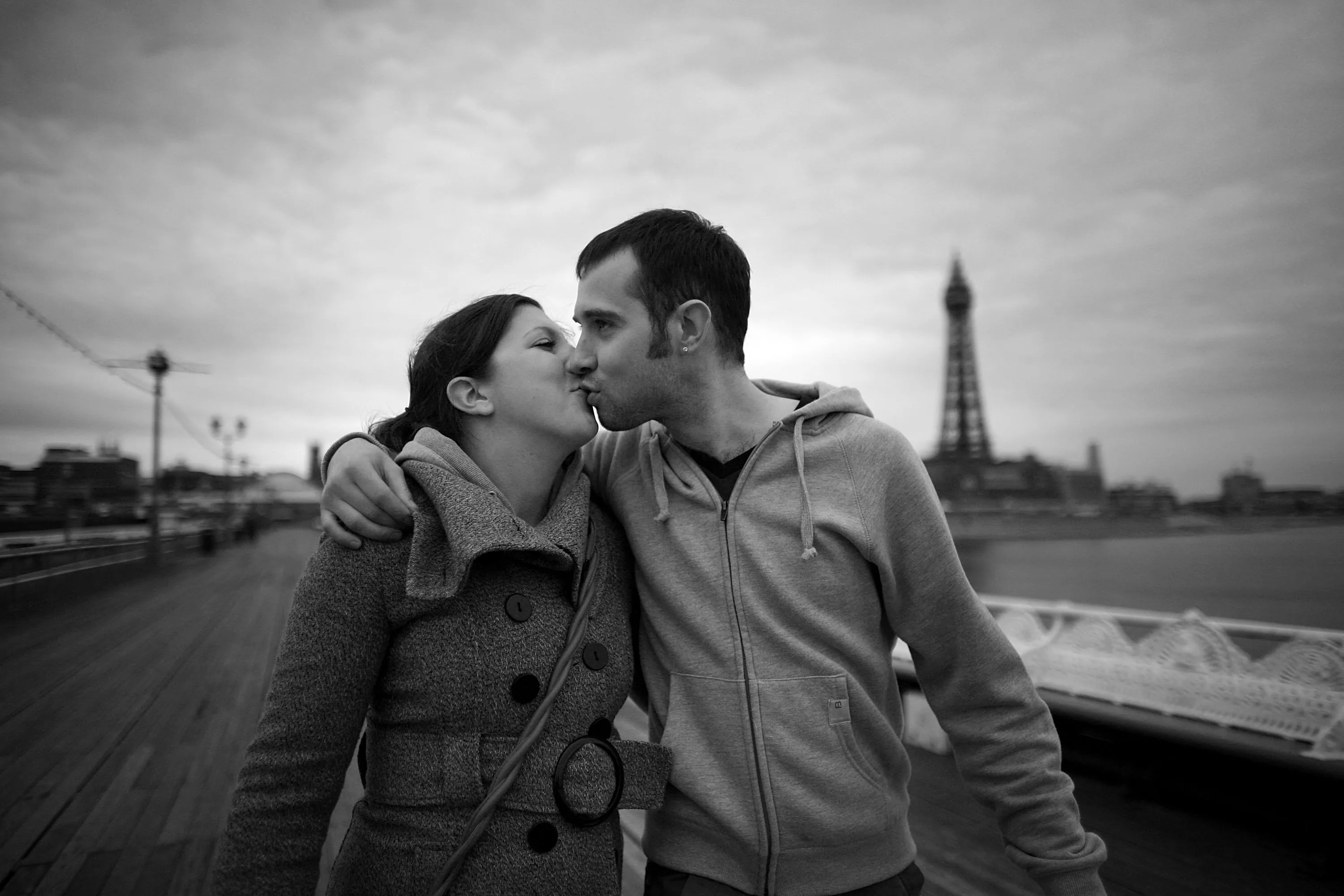 two-hearts-really-do-beat-as-one-in-trusting-relationships-says-study-plus-3-more-benefits-of