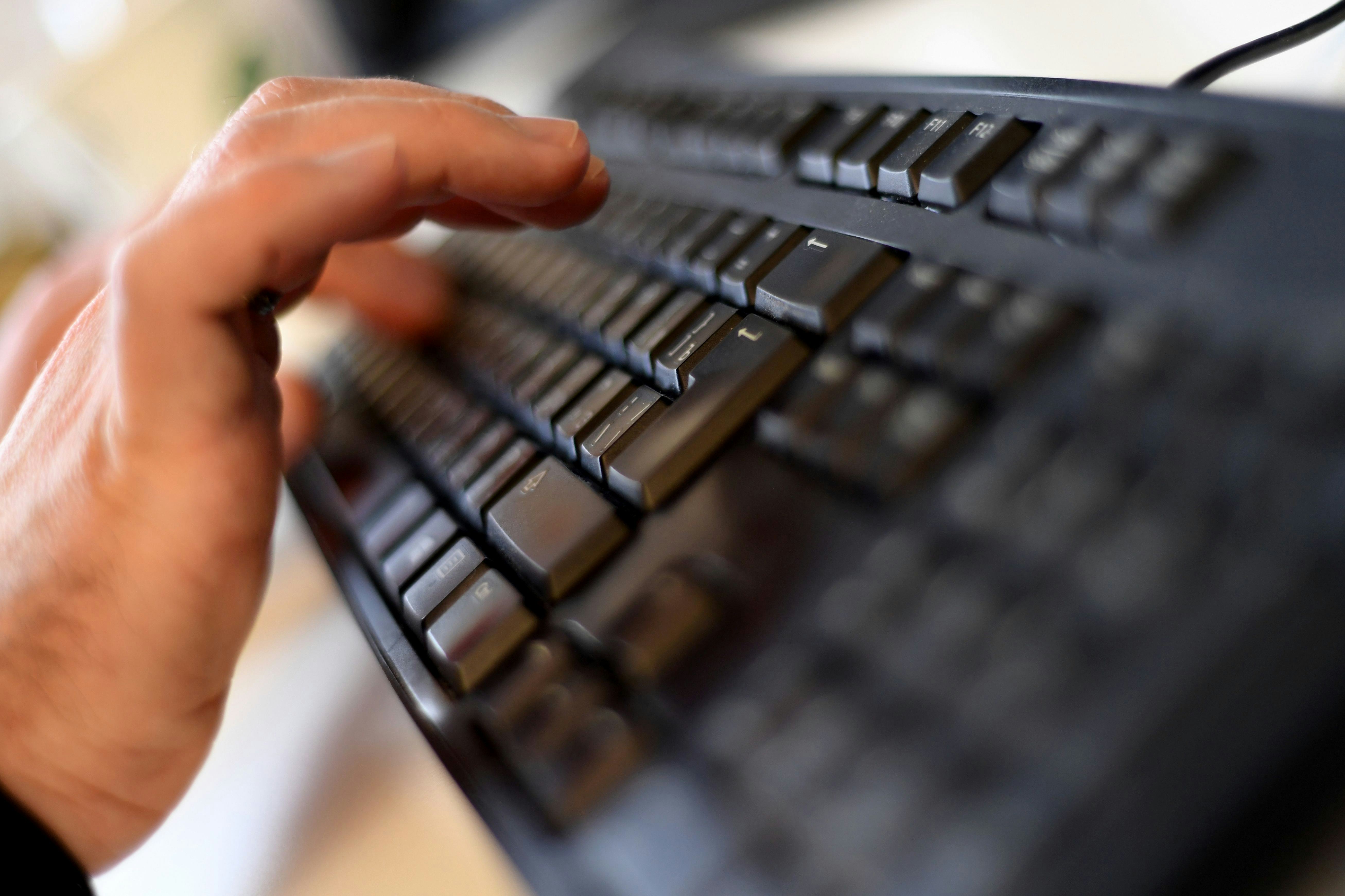 Kremlin condemns United States ban on Kaspersky Labs software