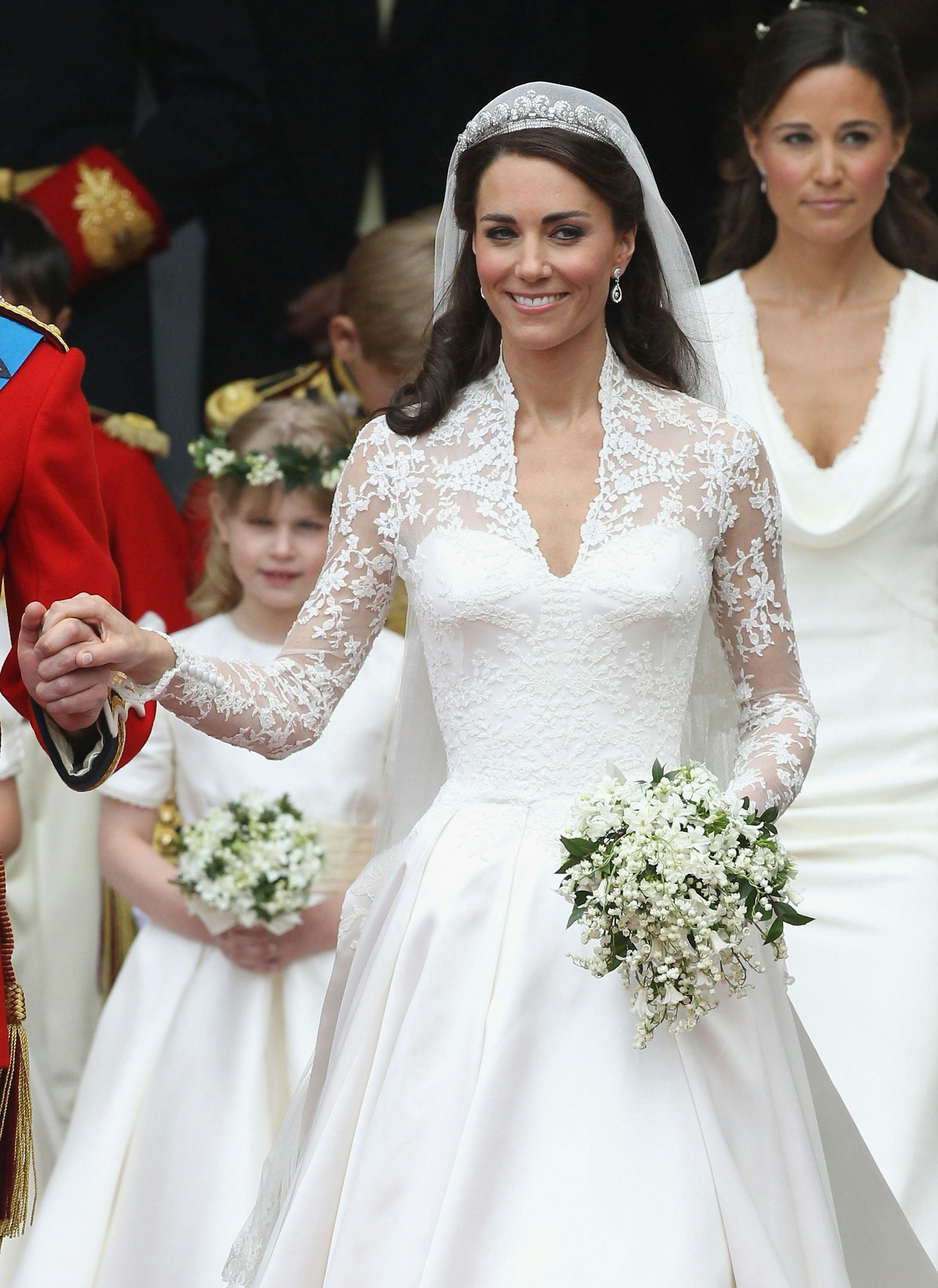 Meghan Harry S Wedding Compared To William Kate Is So Meghan Harry S Wedding Compared To William Kate Is So Diffe