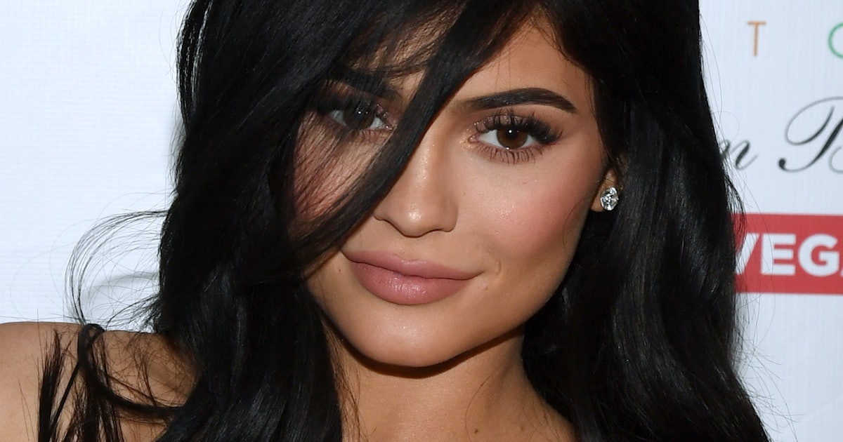 Kylie Jenner's Instagram Photos Make Up Half Of Instagram's Top 10 Most-liked Posts & It's Easy To See Why