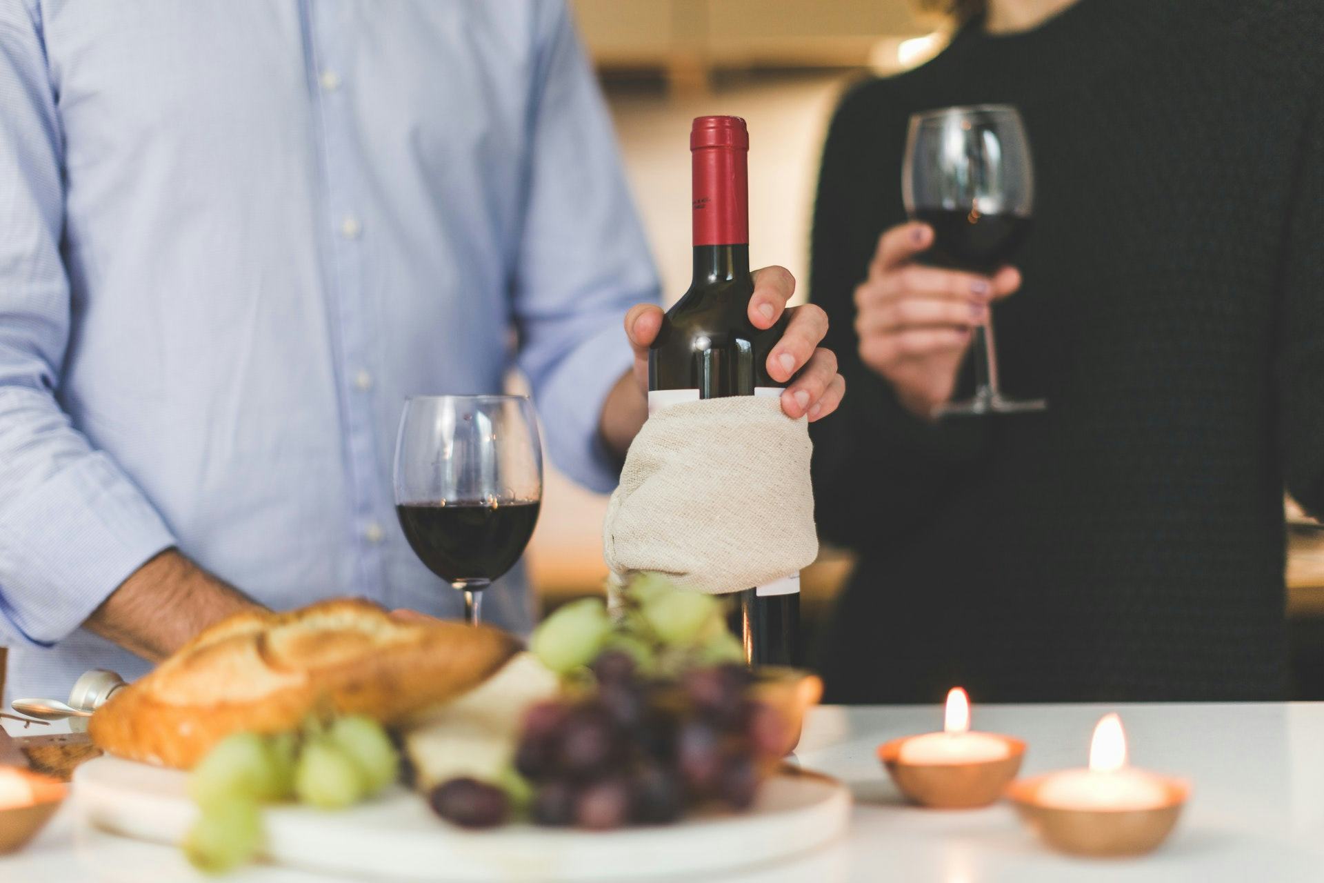 11 Signs You Re Too Comfortable In Your Relationship It S