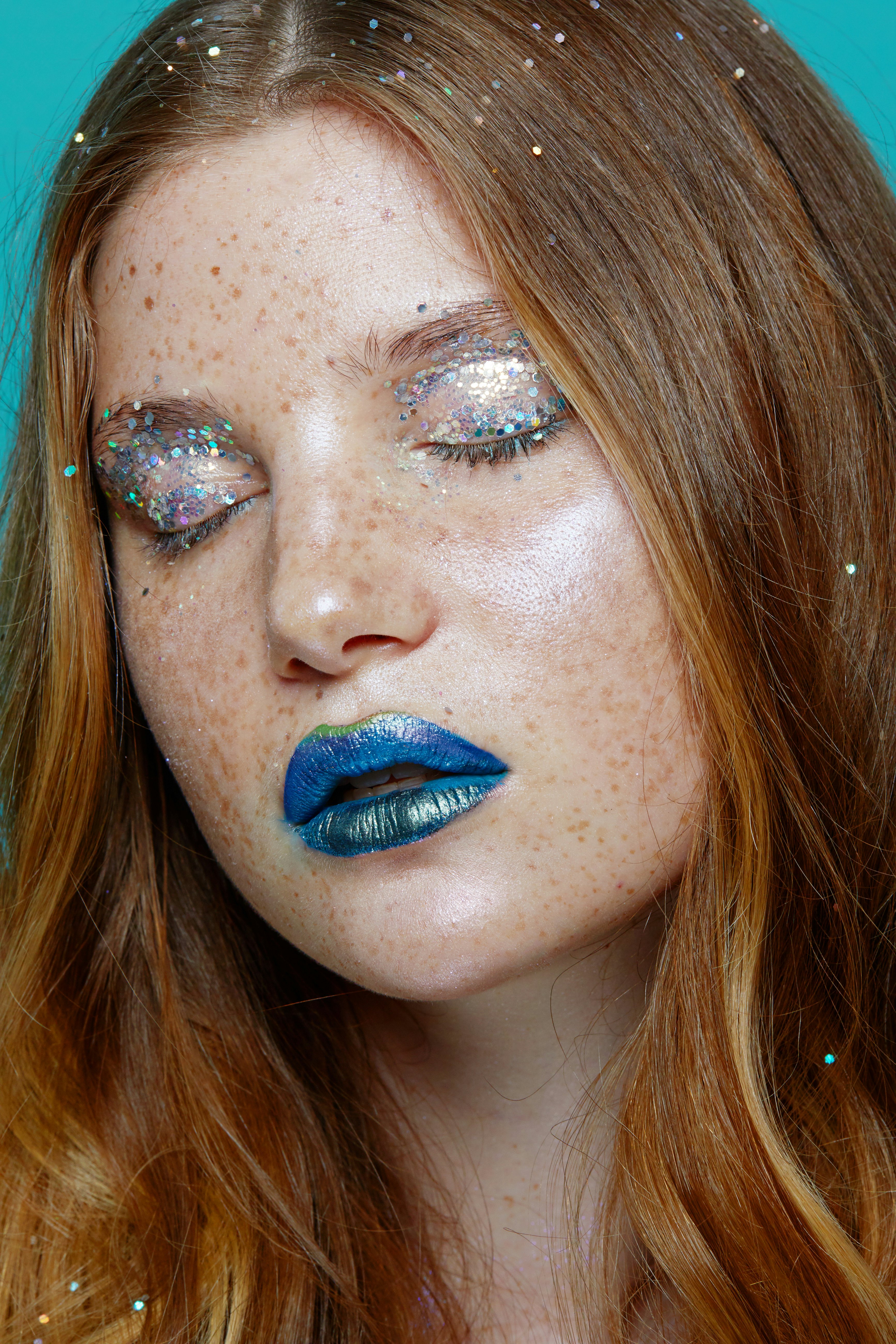 3 Mermaid Makeup Tutorials For Halloween That Are Way Easier Than