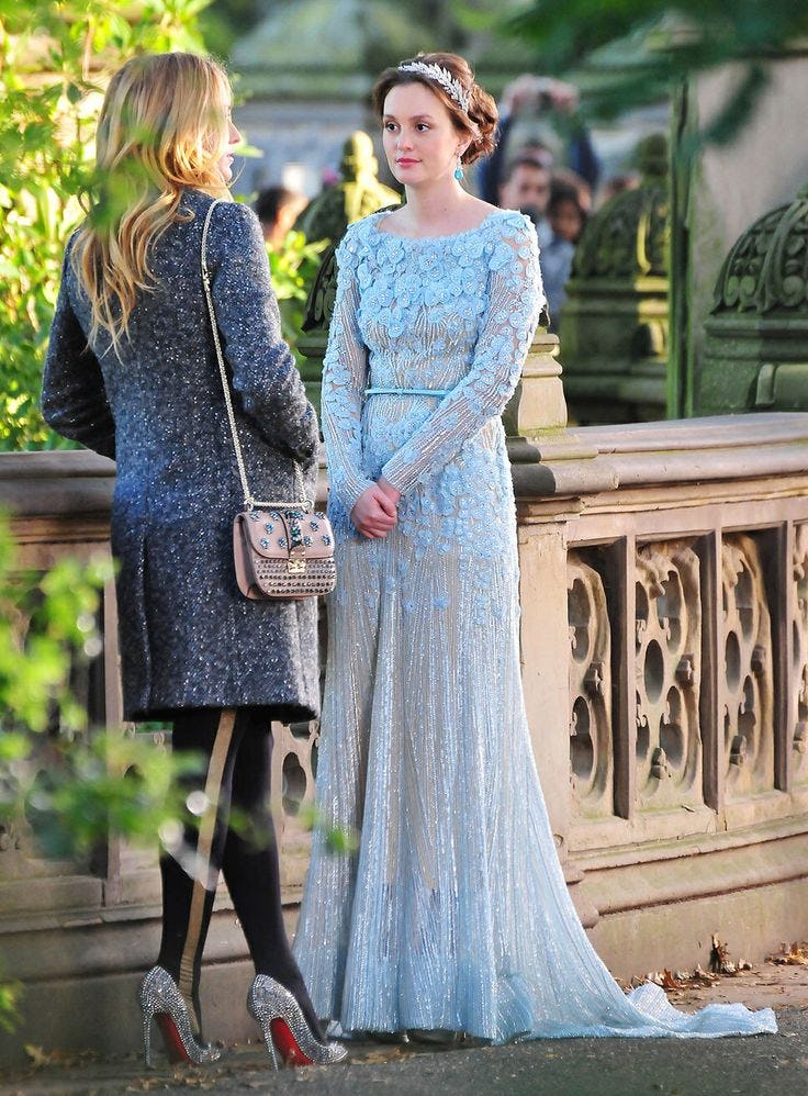 17 Outfits From Gossip Girl That Are Still Trendy Today