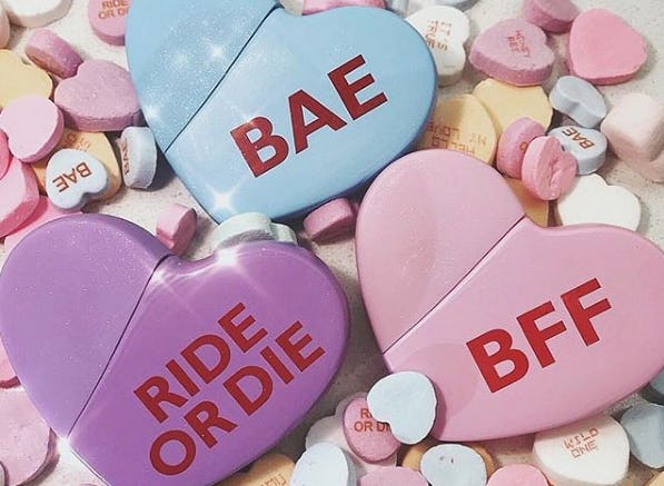 Αποτέλεσμα εικόνας για kim kardashian kimoji fragrance