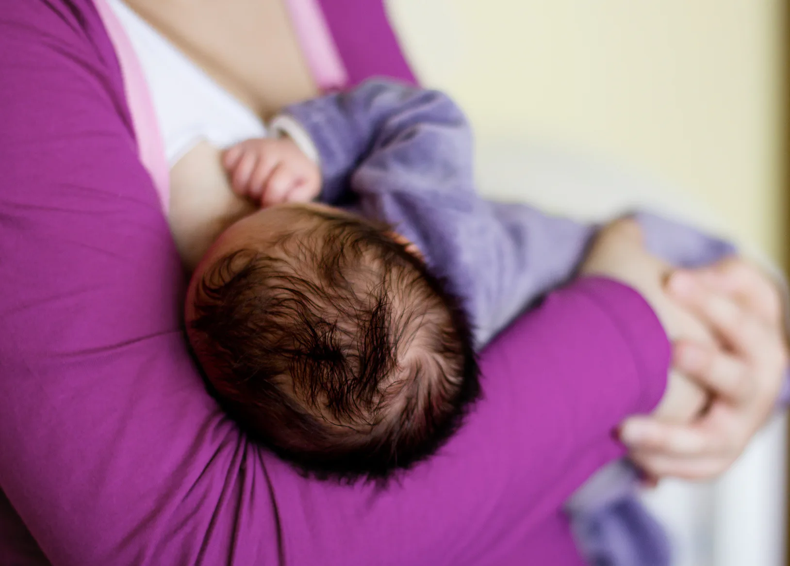 Can Breastfeeding Make You Sick Here s What Nursing Moms Should Know