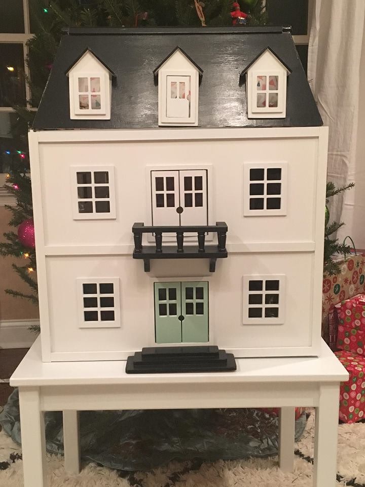 This Mom Made A Fixer Upper Inspired Doll House Fans Are