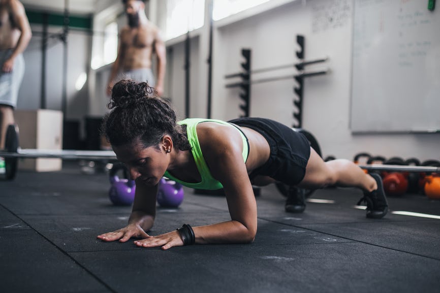 How Long Should You Hold A Plank? TBH, Even A Minute Might ...