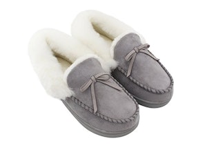The 7 Most Comfortable Slippers For Women